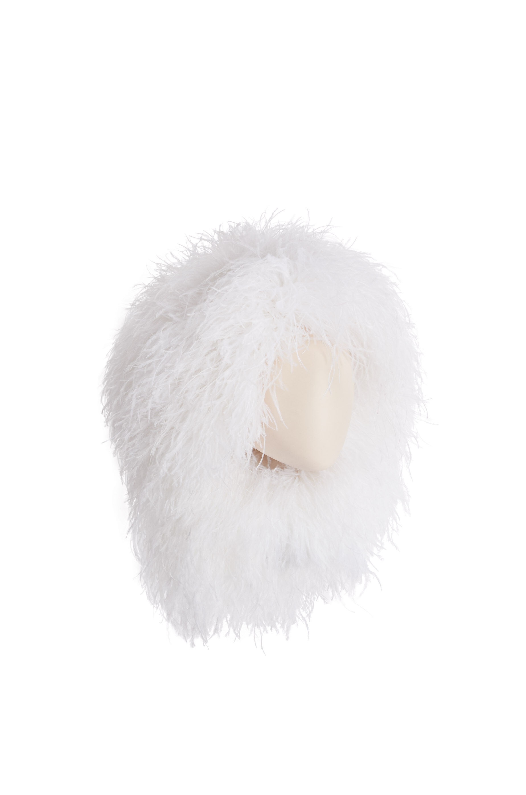 Wig hat in feathers - 3