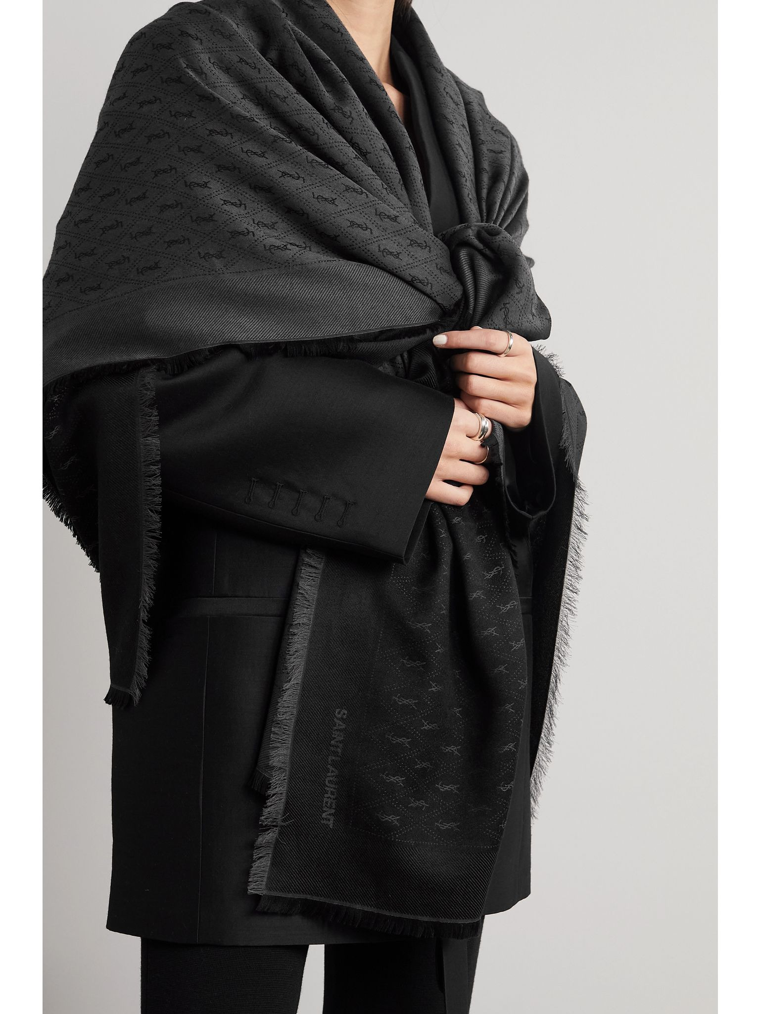 Fringed wool, cotton and silk-blend jacquard scarf Black - 4