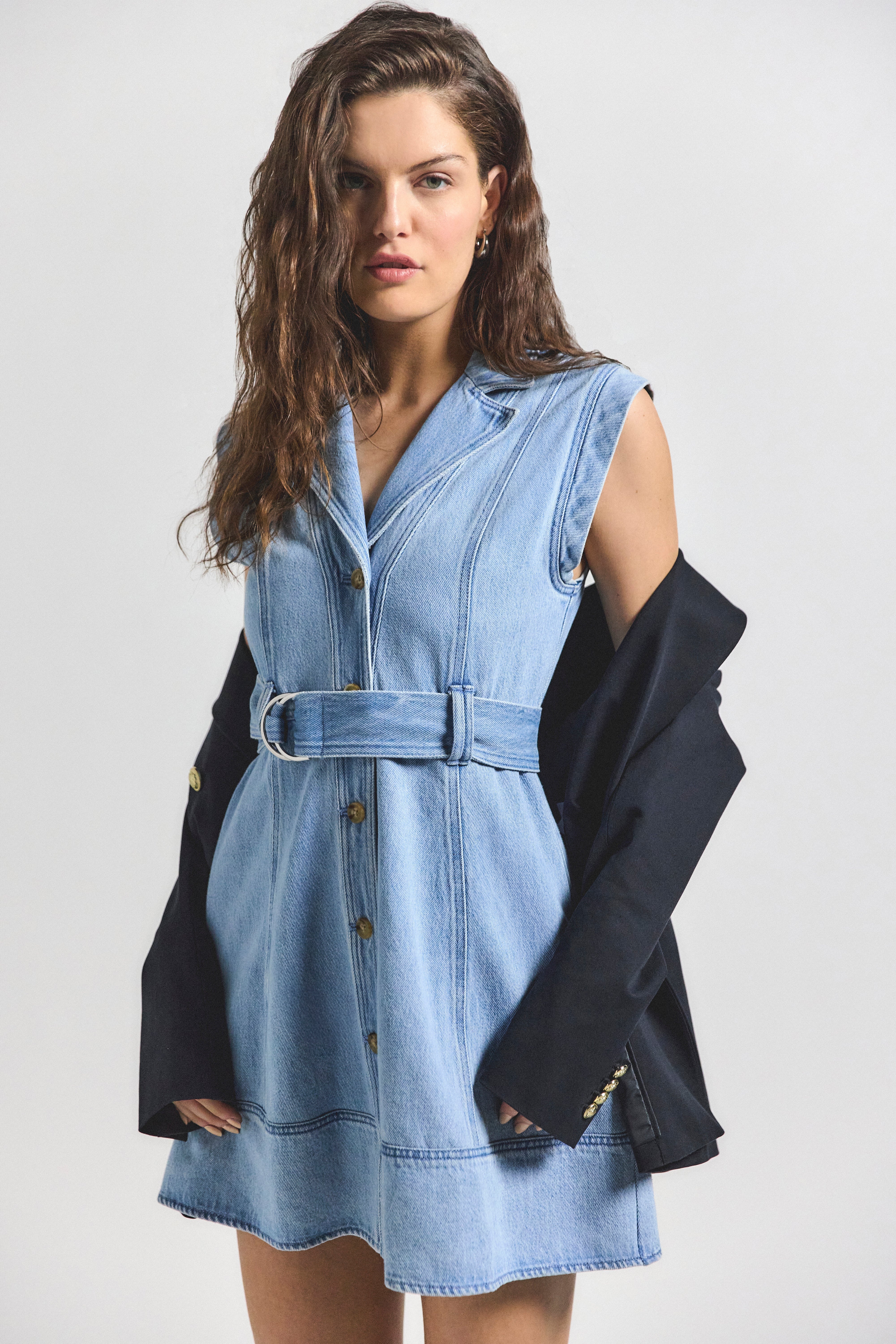 LYA BELTED DENIM DRESS - 3