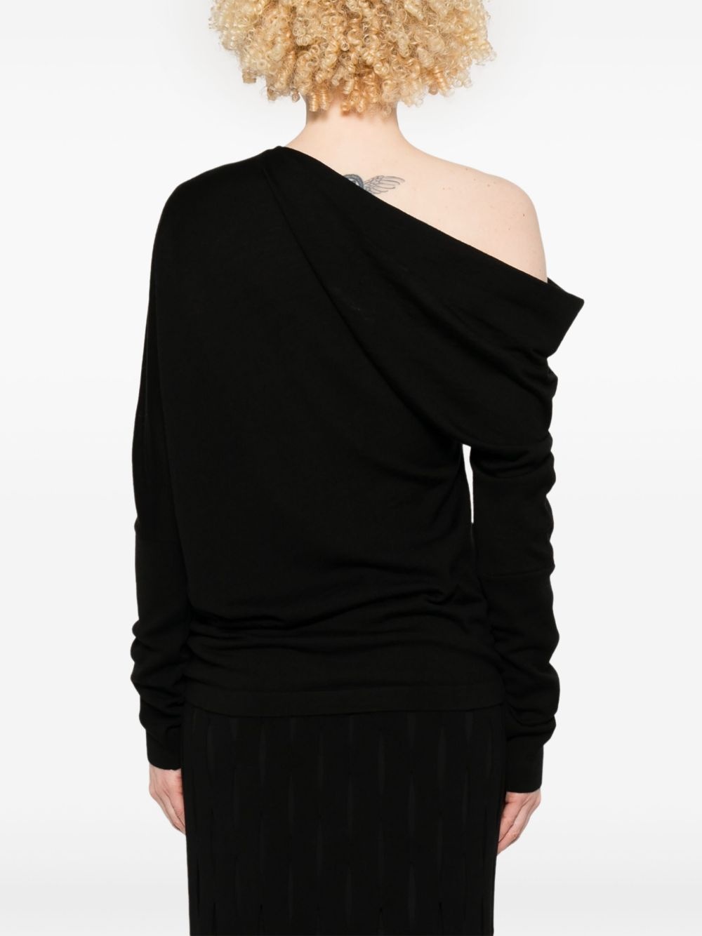 logo-charm top - 4