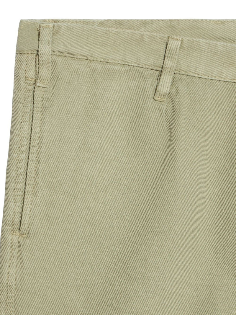 belt loops flap pocket shorts 4