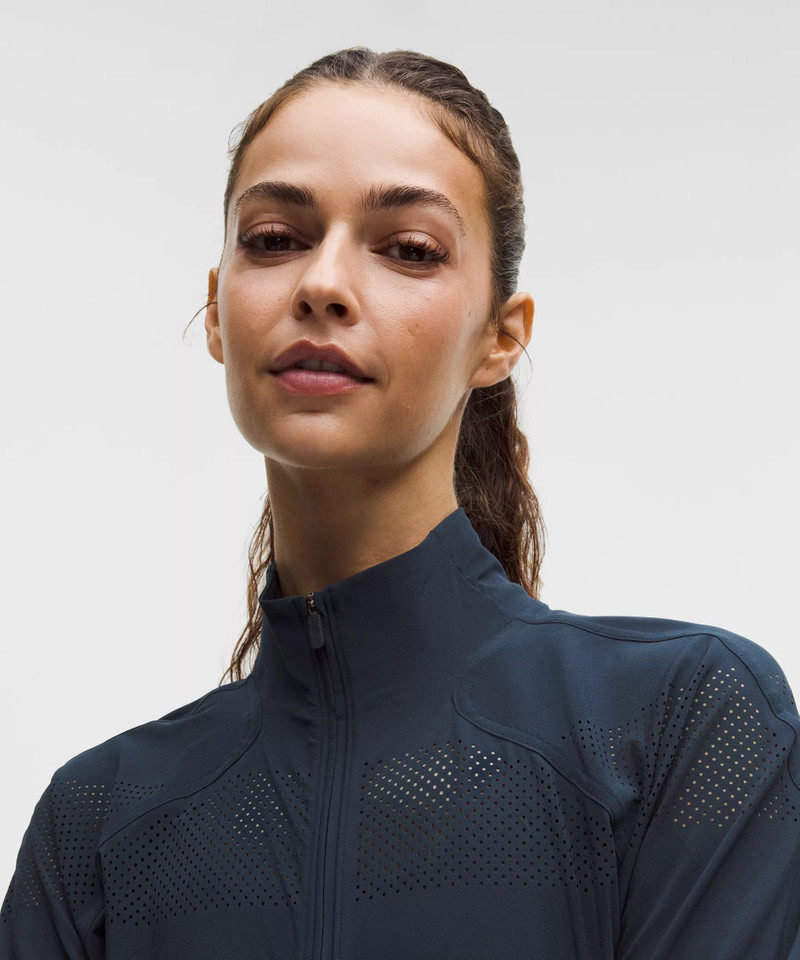 Adapted State Track Jacket *Perforated Stripe 4