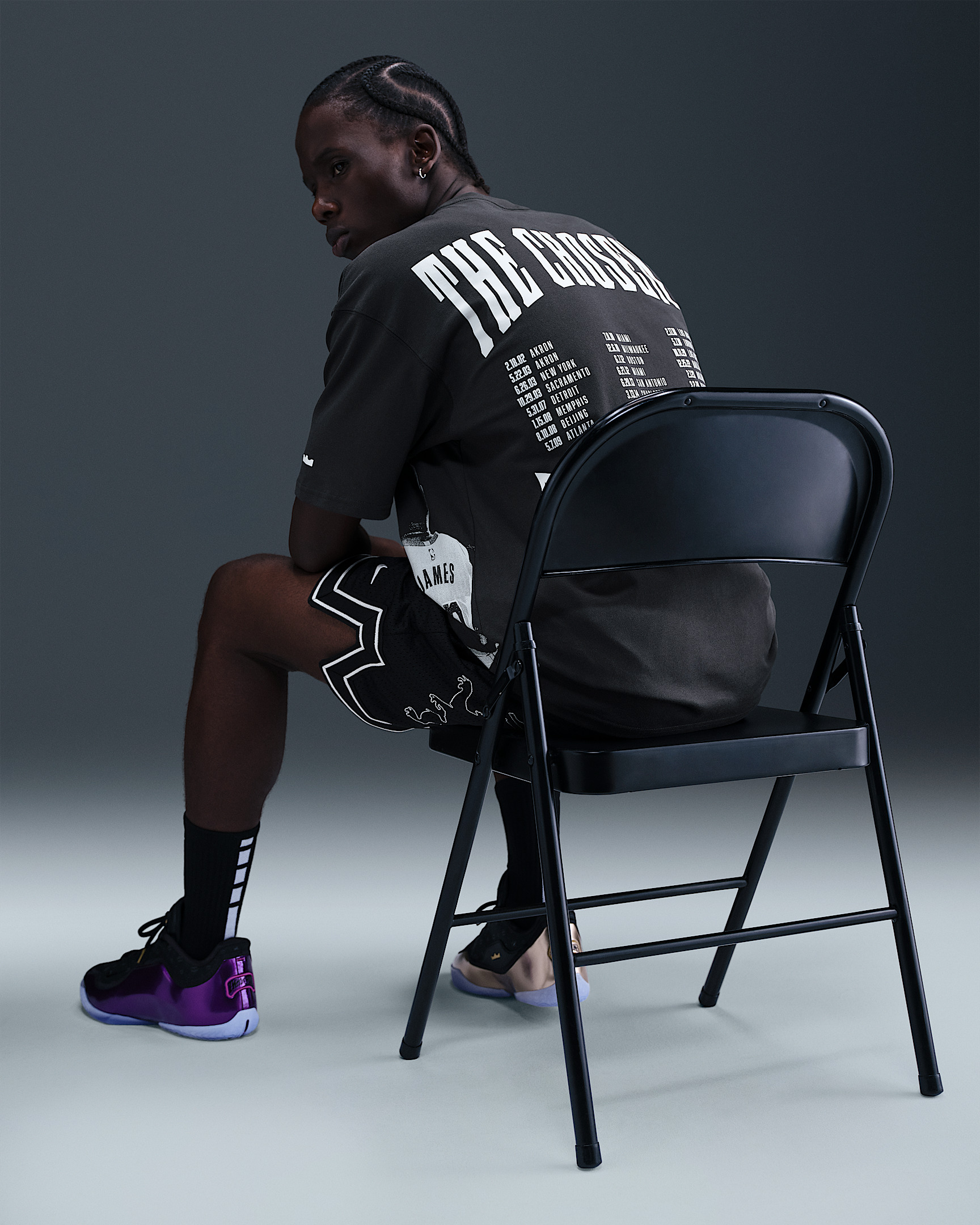 LeBron "Chosen One" Men's Max90 Basketball T-Shirt - 3