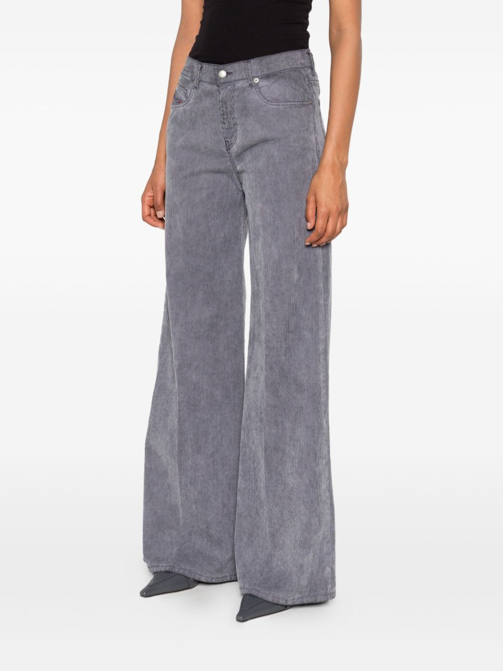 1978 d-akemi 068sd flare-leg jeans - 3