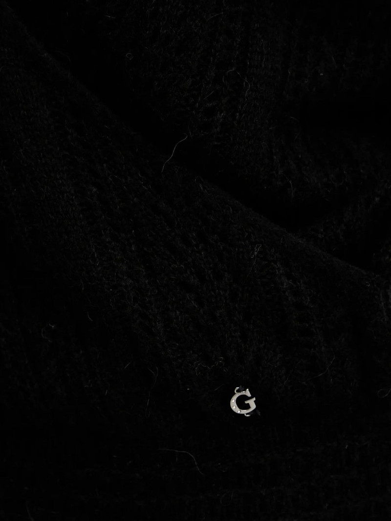 V-neck sweater 5