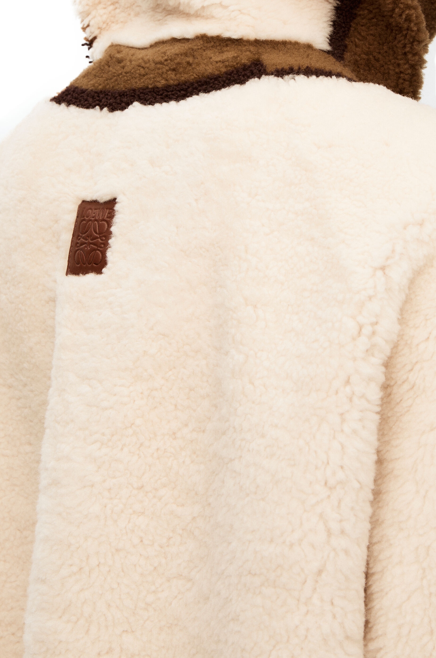 Hooded jacket in shearling - 5