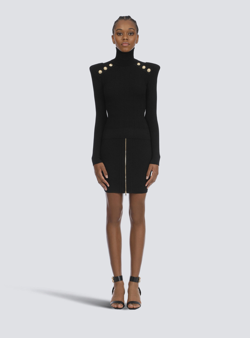 Knit jumper with gold buttons 3