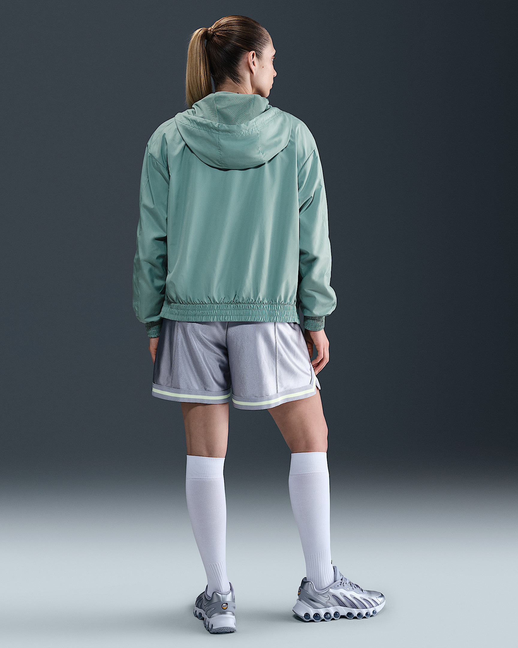 Nike Sportswear Classic Wovens Women's Loose UV Hooded Jacket - 5