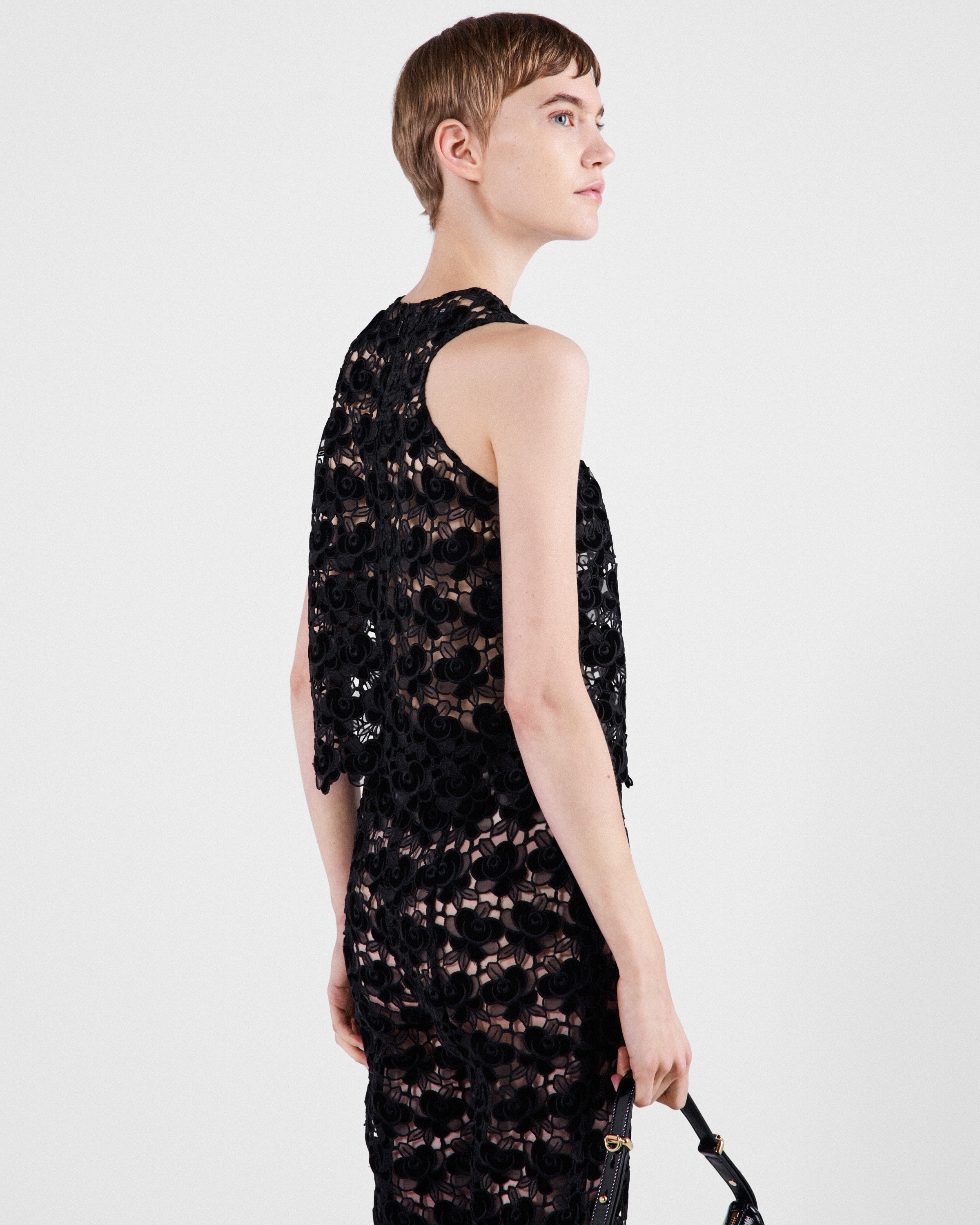 Guipure top with Camellia embroidery - 3