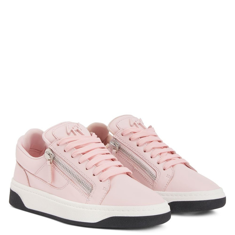 Giuseppe Zanotti Gz94 outlook