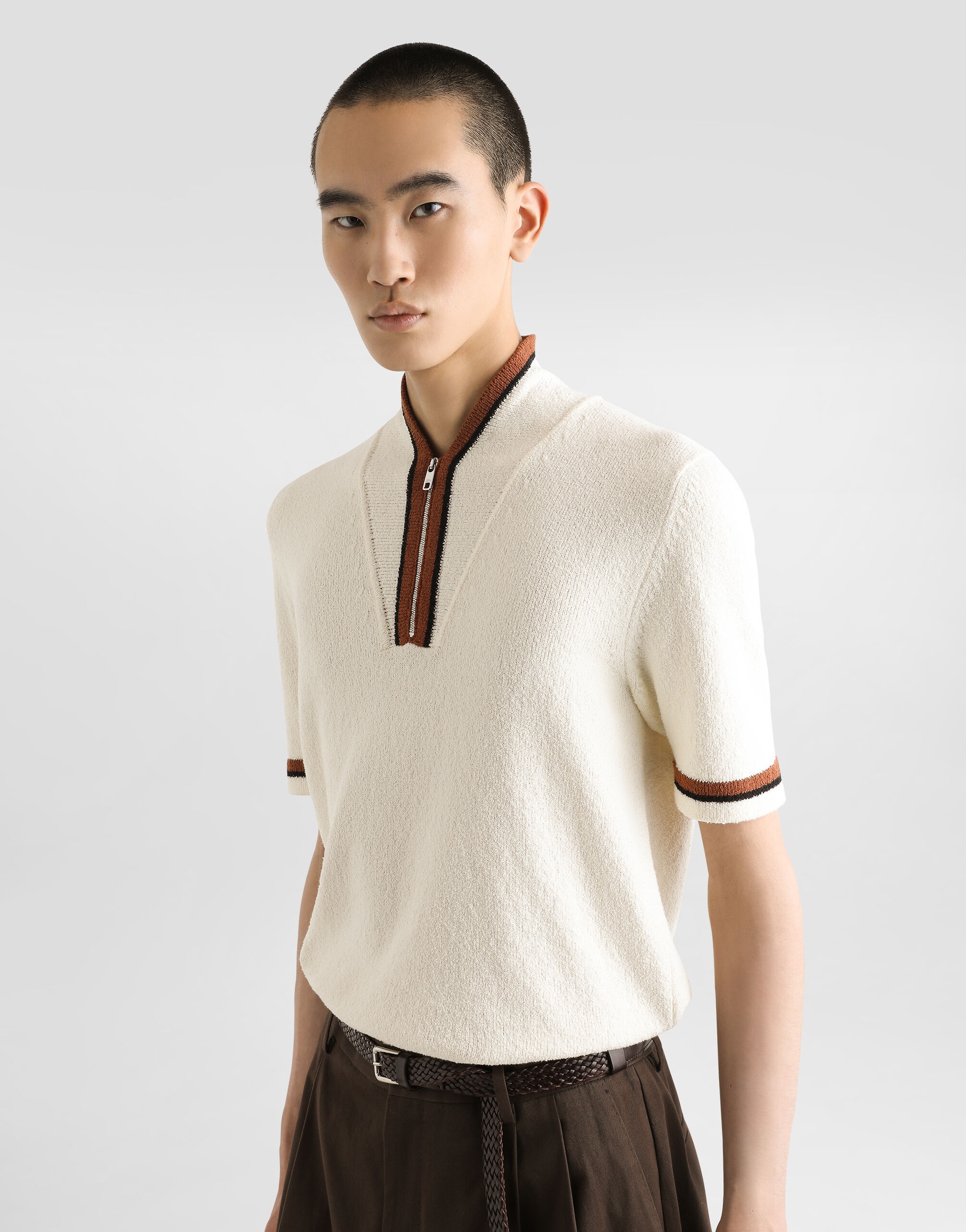Short-sleeved cotton polo-shirt with inlay - 4