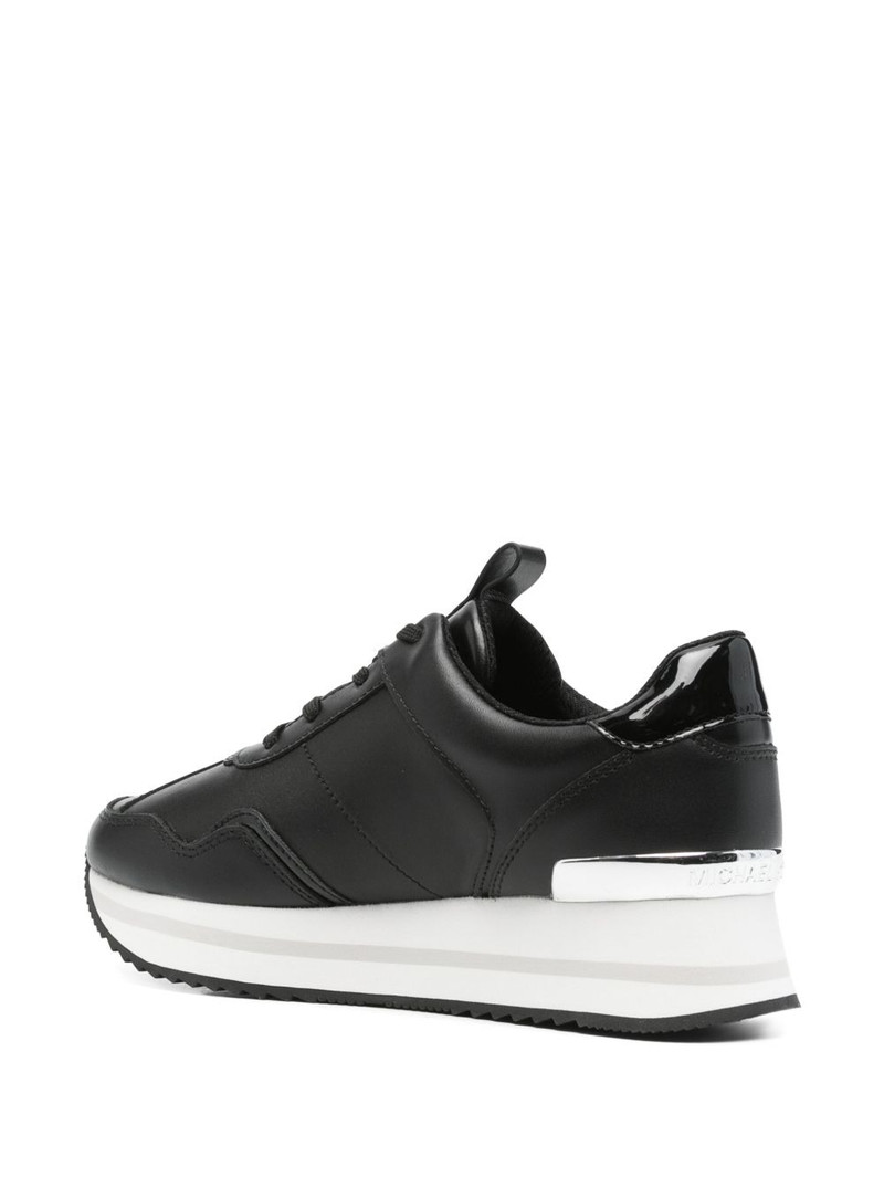 Raina sneakers 3