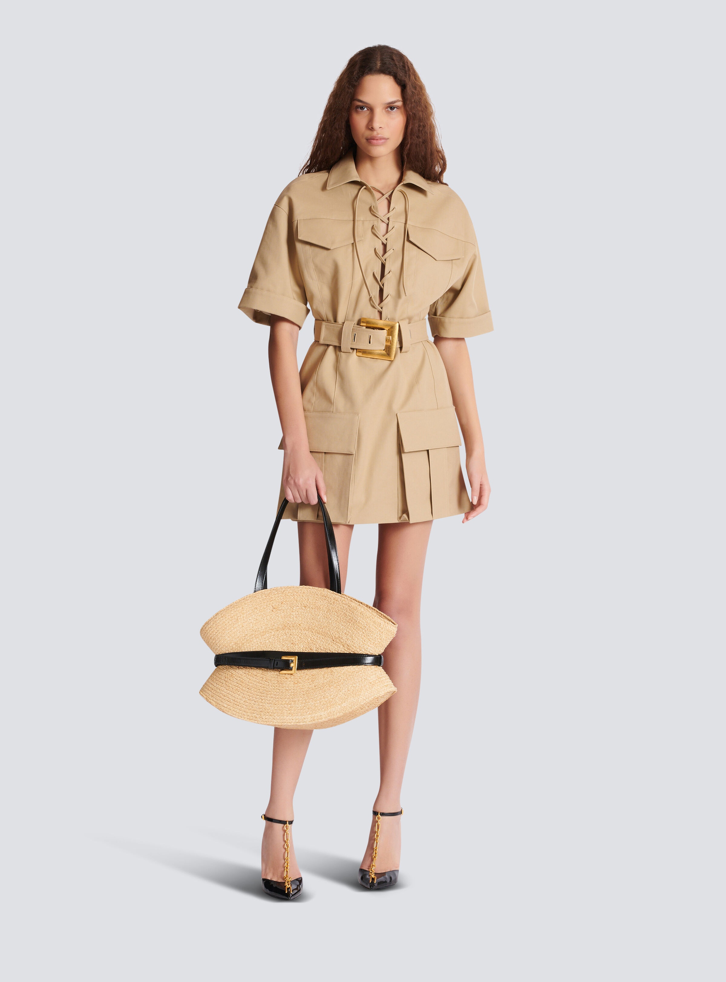 Balmain Shuffle Medium bag in raffia | REVERSIBLE
