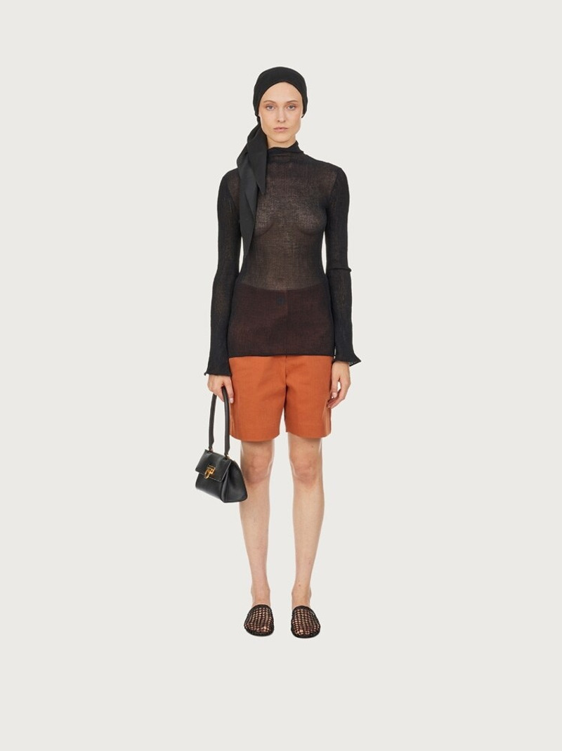 HIGH NECK KNITTED TOP 3