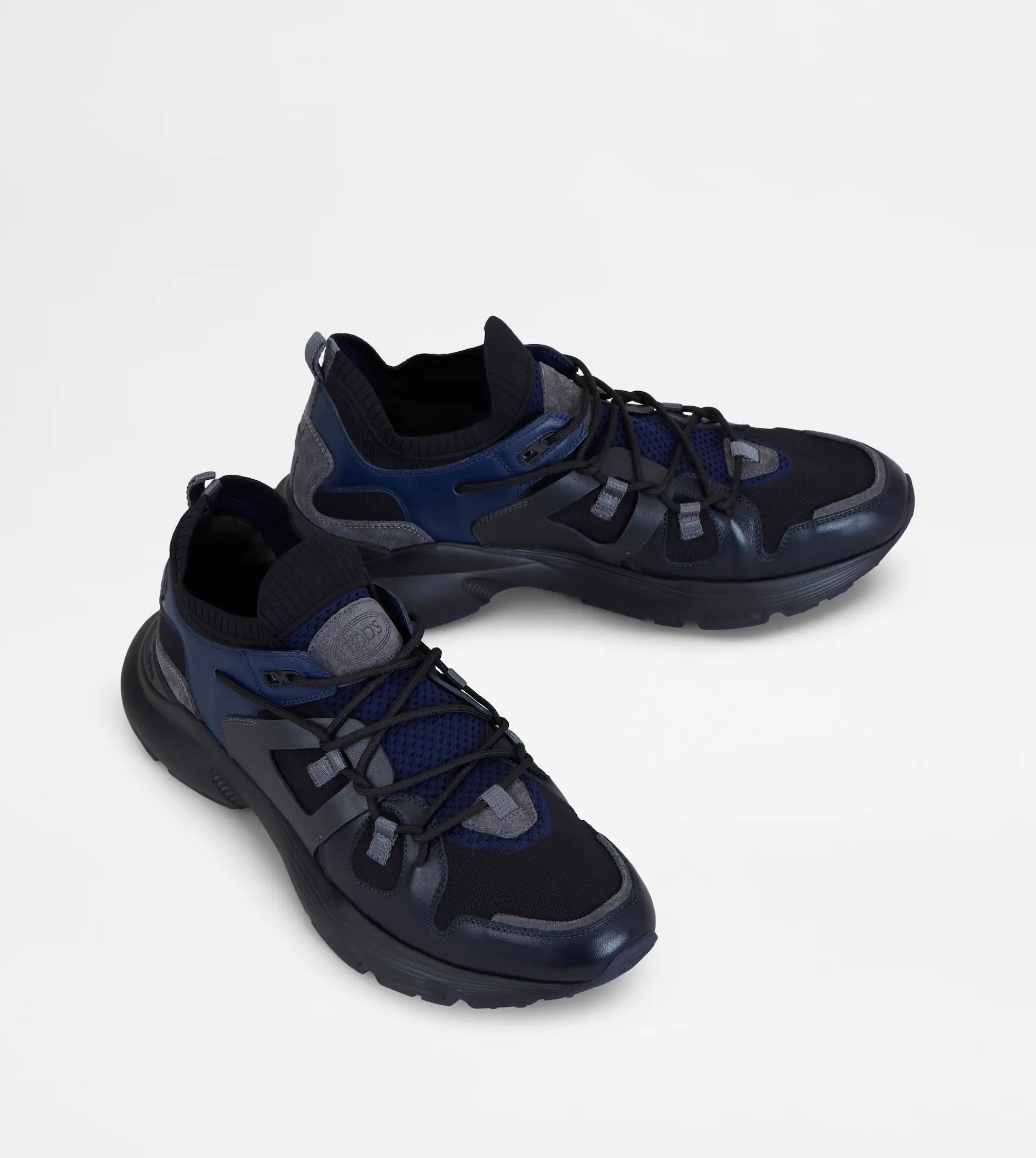 SNEAKERS IN LEATHER AND TECHNICAL FABRIC - BLUE - 4