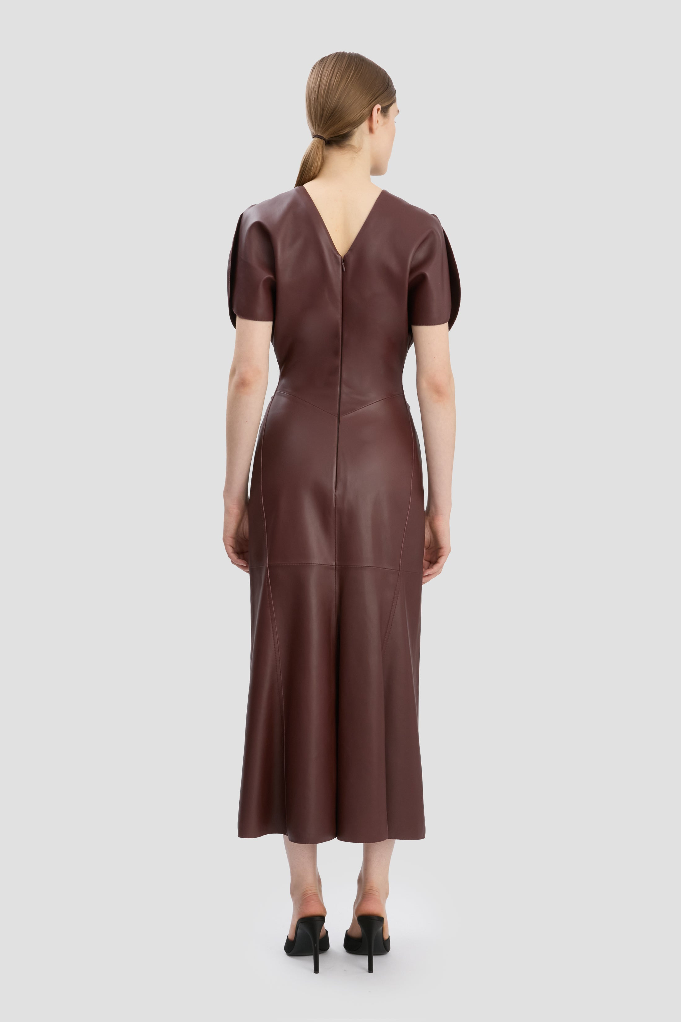 Gathered Waist Midi Dress In Soft Burgundy Leather - 5