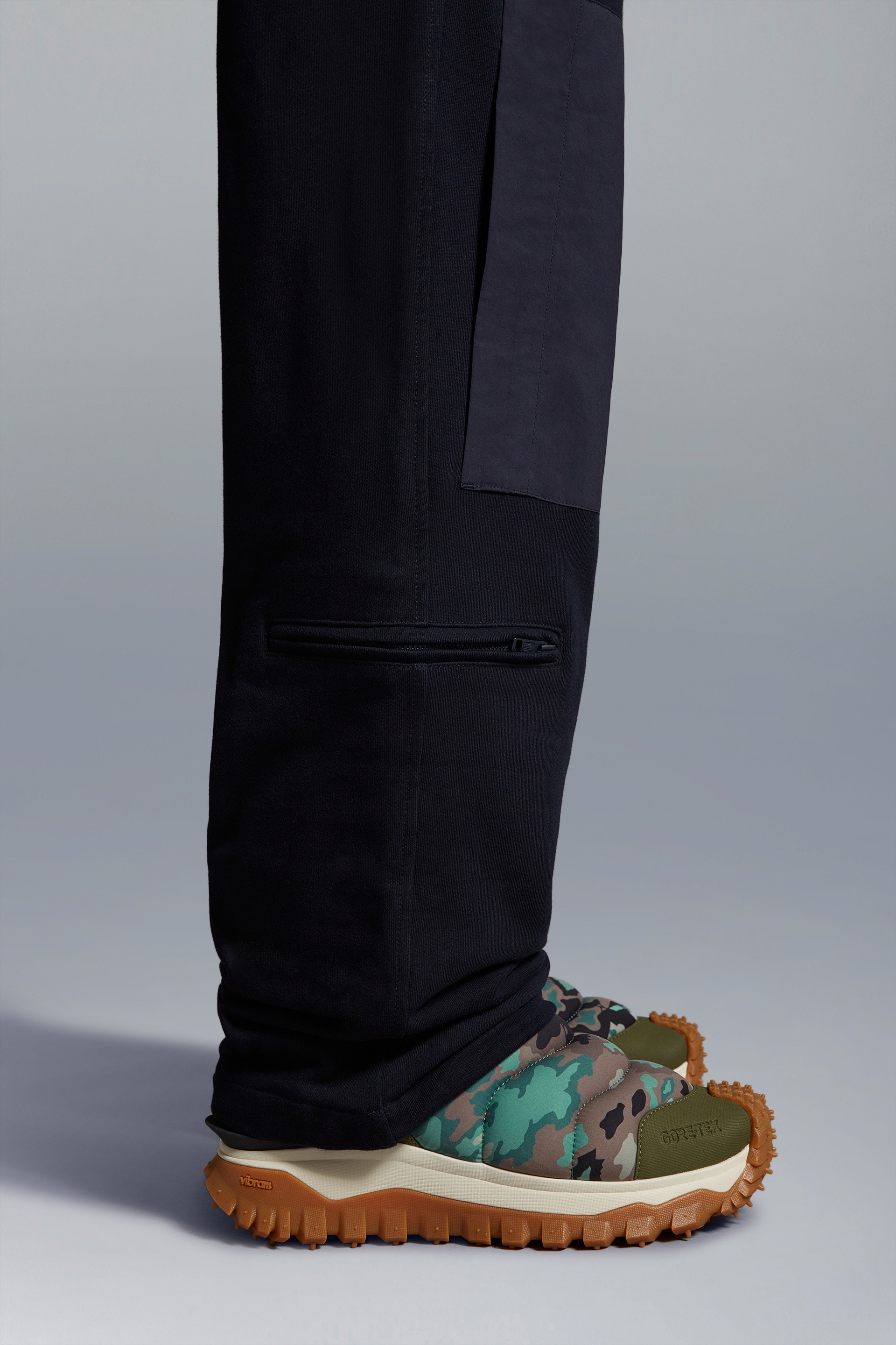 Fleece Sweatpants - 7