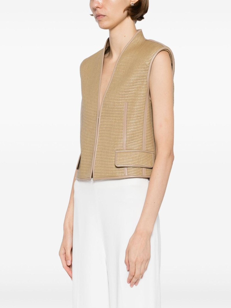sleeveless gilet 3
