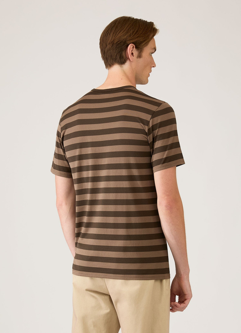 Classic T‑shirt 5