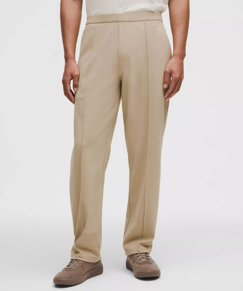 lululemon Men's Daydrift Classic-Fit Pintuck Trouser *Regular outlook