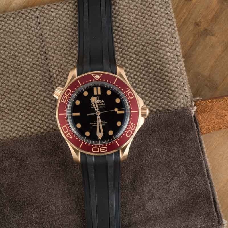 Omega Seamaster Diver 300M Bronze Gold - 6