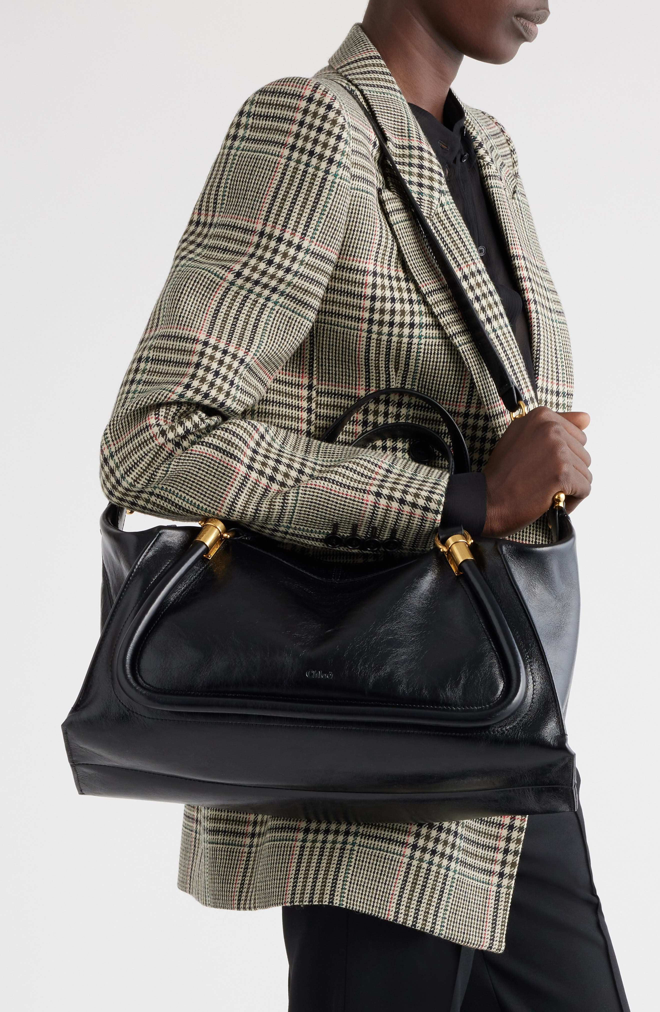 Chloé Large Paraty 24 Leather Shoulder Bag in Black at Nordstrom - 2