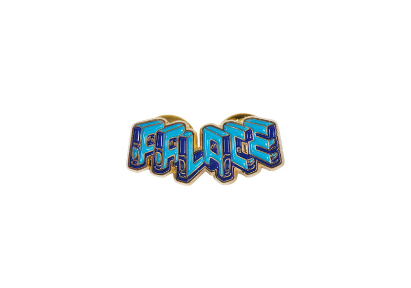 A PALACE PIN BADGE BLUE 1