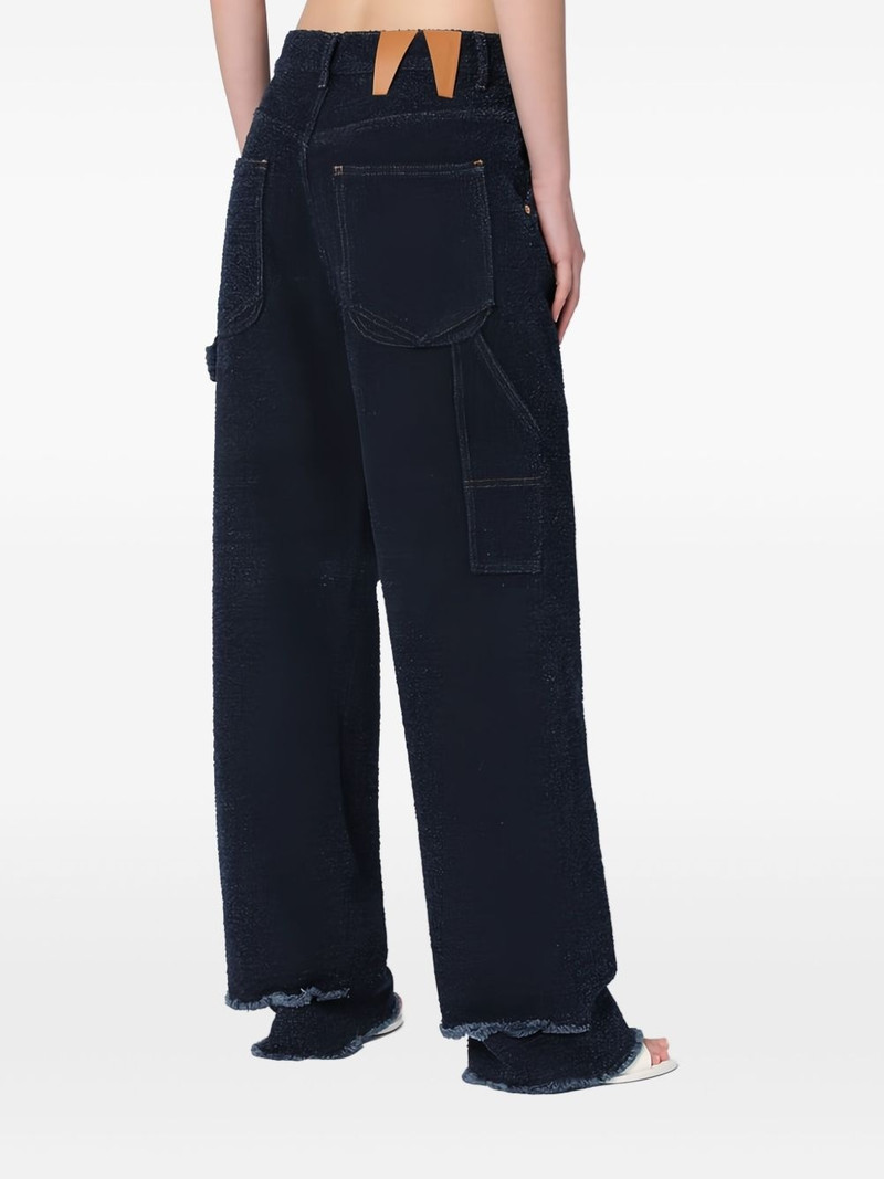 straight-leg jeans 4