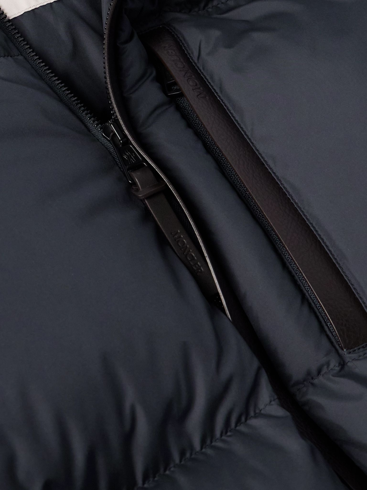 Besbre Logo-Appliquéd Leather-Trimmed Quilted Airsoft Down Jacket Navy - 4