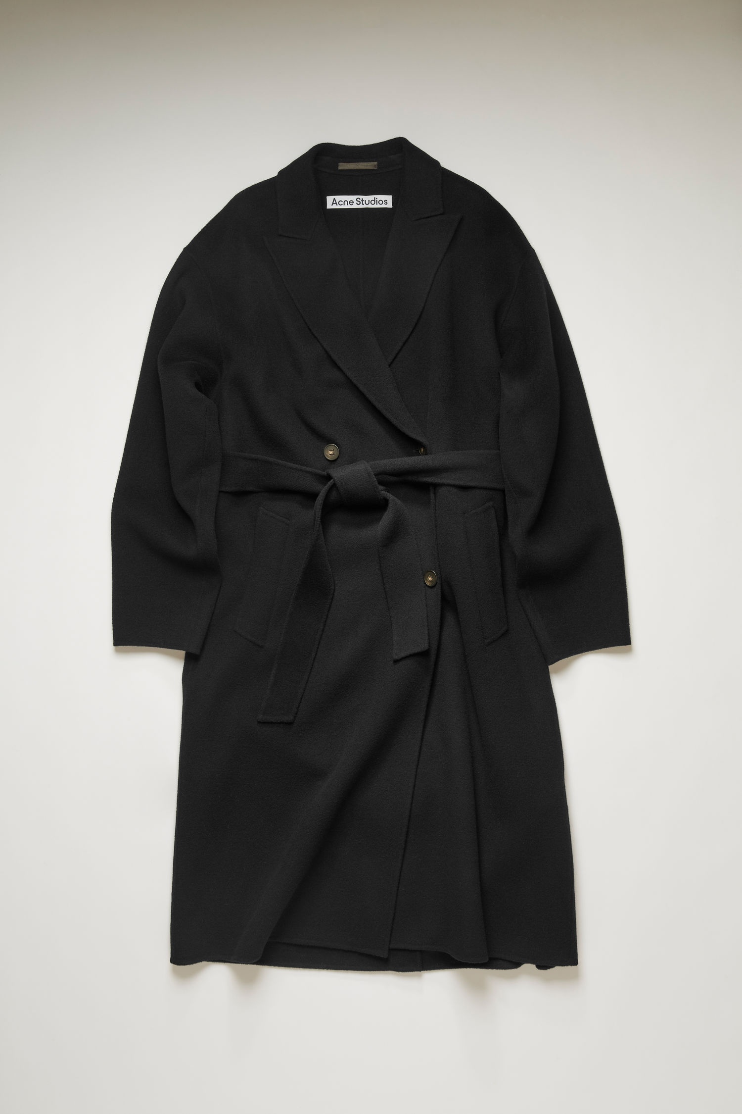 Belted wool coat black - 1
