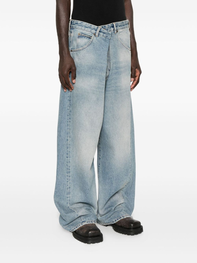 cross-waist jeans 3