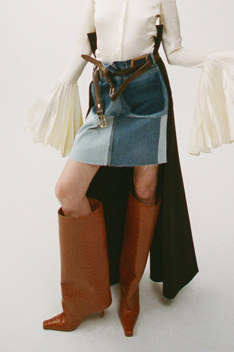 DANA ALTA CROC-EFFECT KITTEN HEEL CYLINDER BOOTS CROC 4