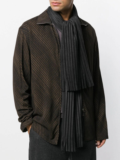 ISSEY MIYAKE ribbed fringed scarf outlook