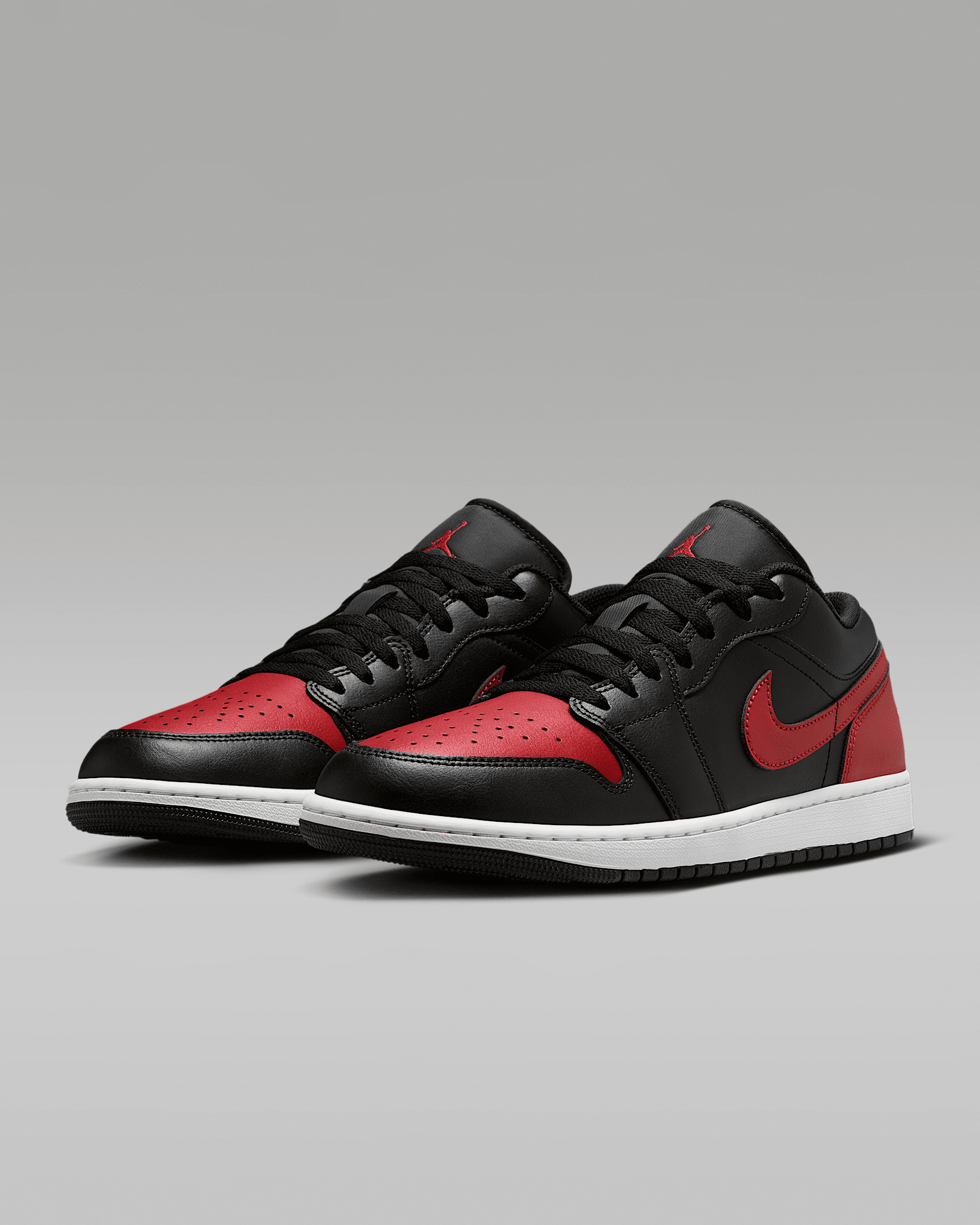 Air Jordan 1 Low Men's Shoes - 5