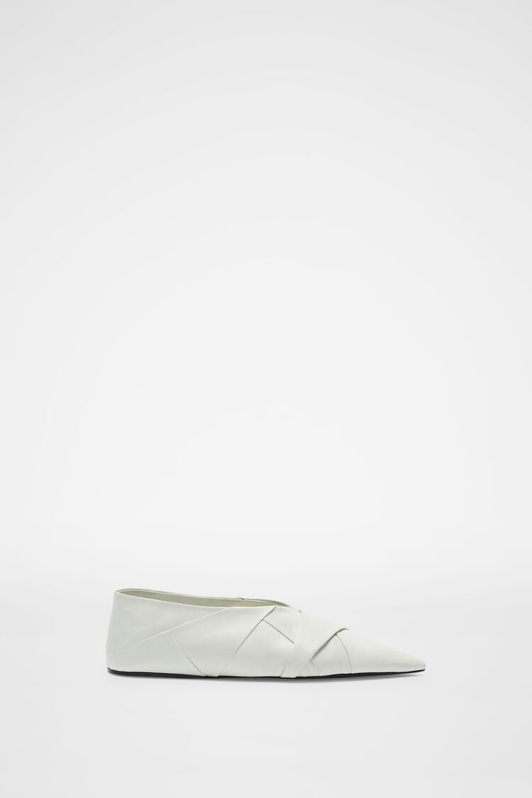 Ballerinas - 1