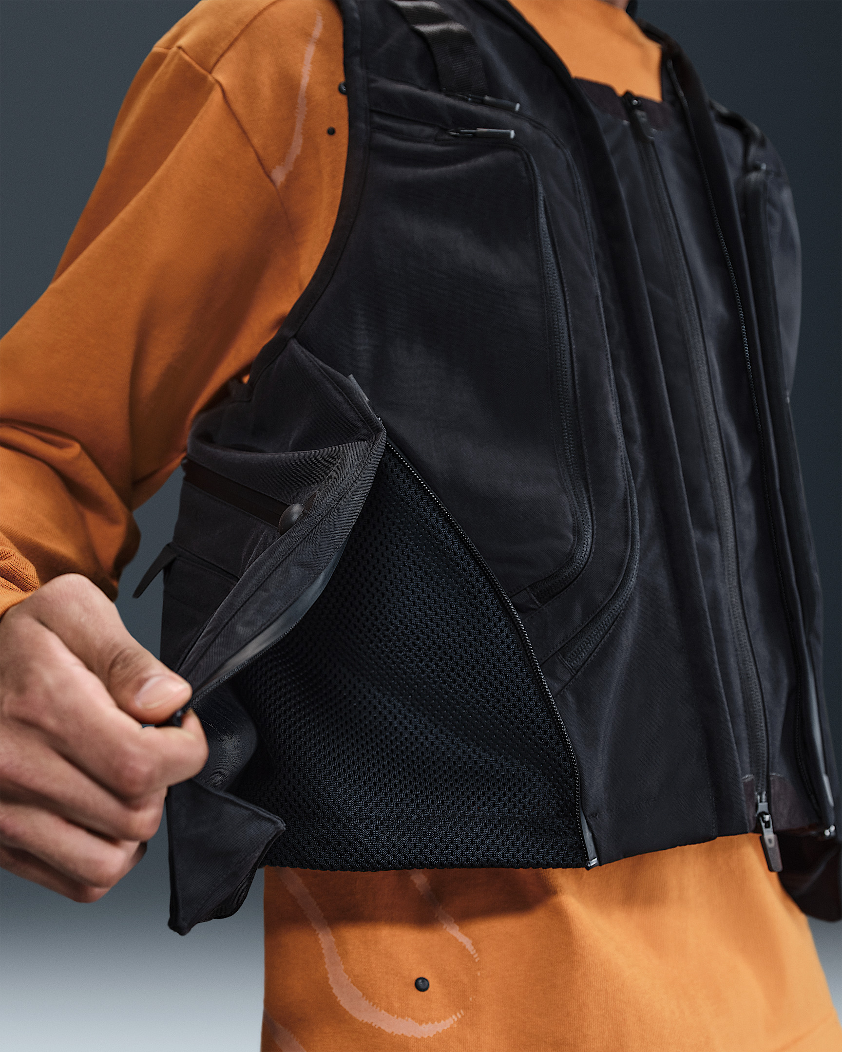 Nike ISPA Modular Vest - 9