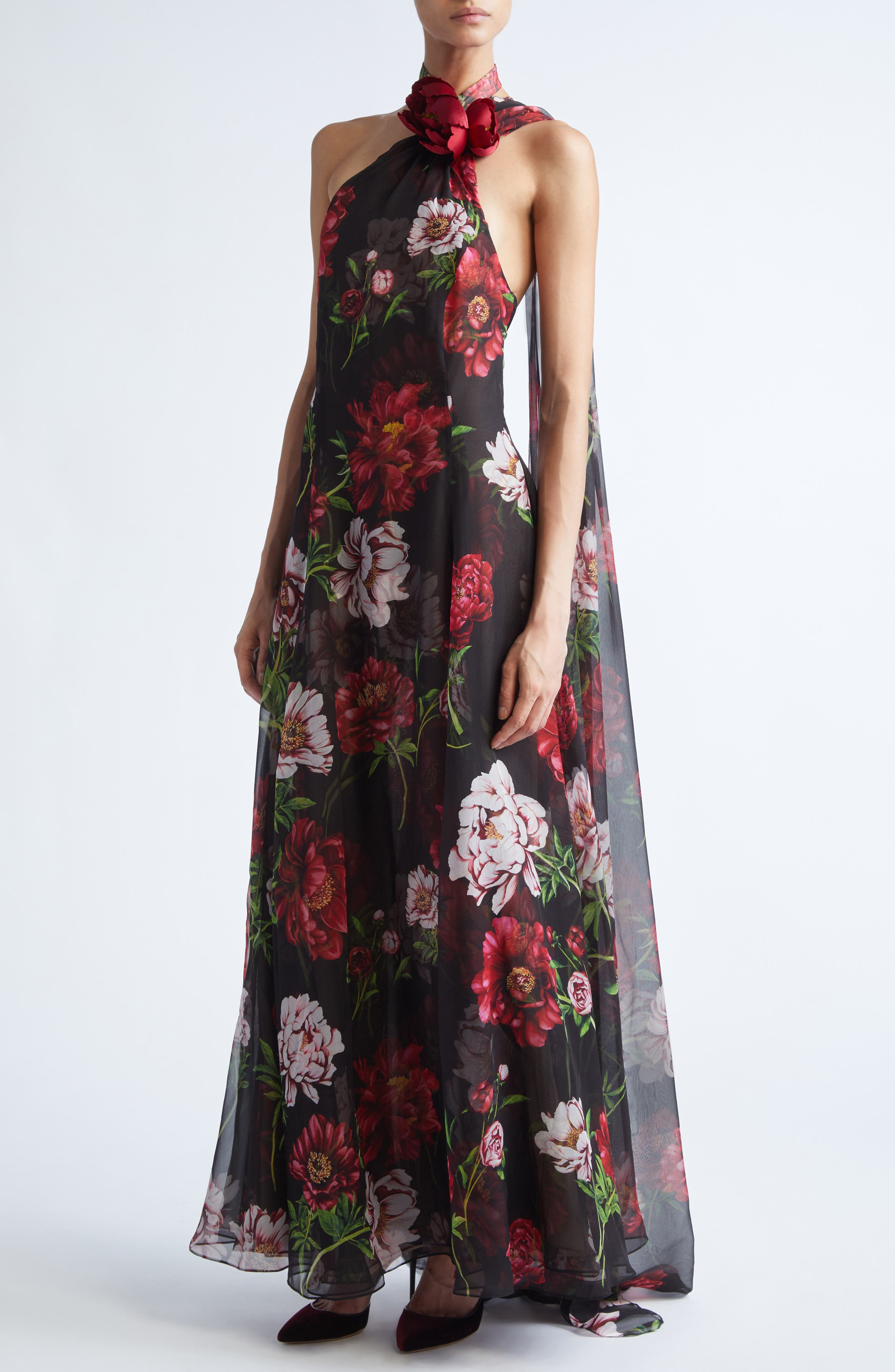 Oscar de la Renta Peony Print Silk Chiffon Halter Gown in Brown Multi at Nordstrom - 4