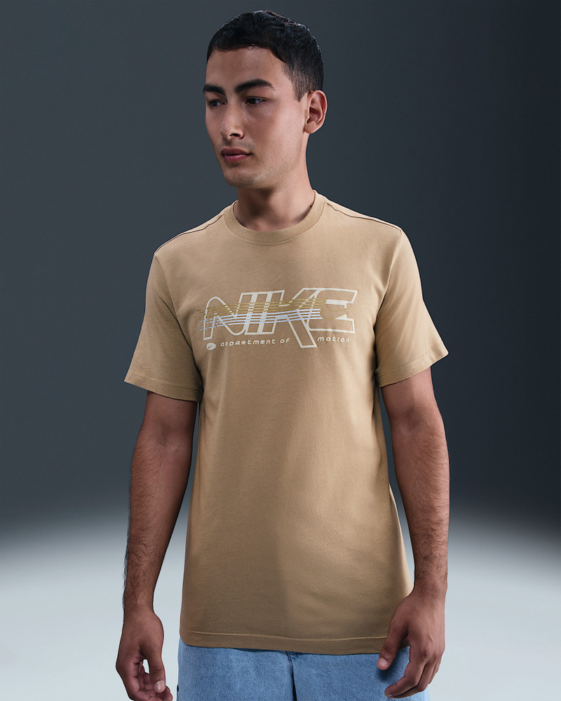 Nike Sportswear Men's T-Shirt 1