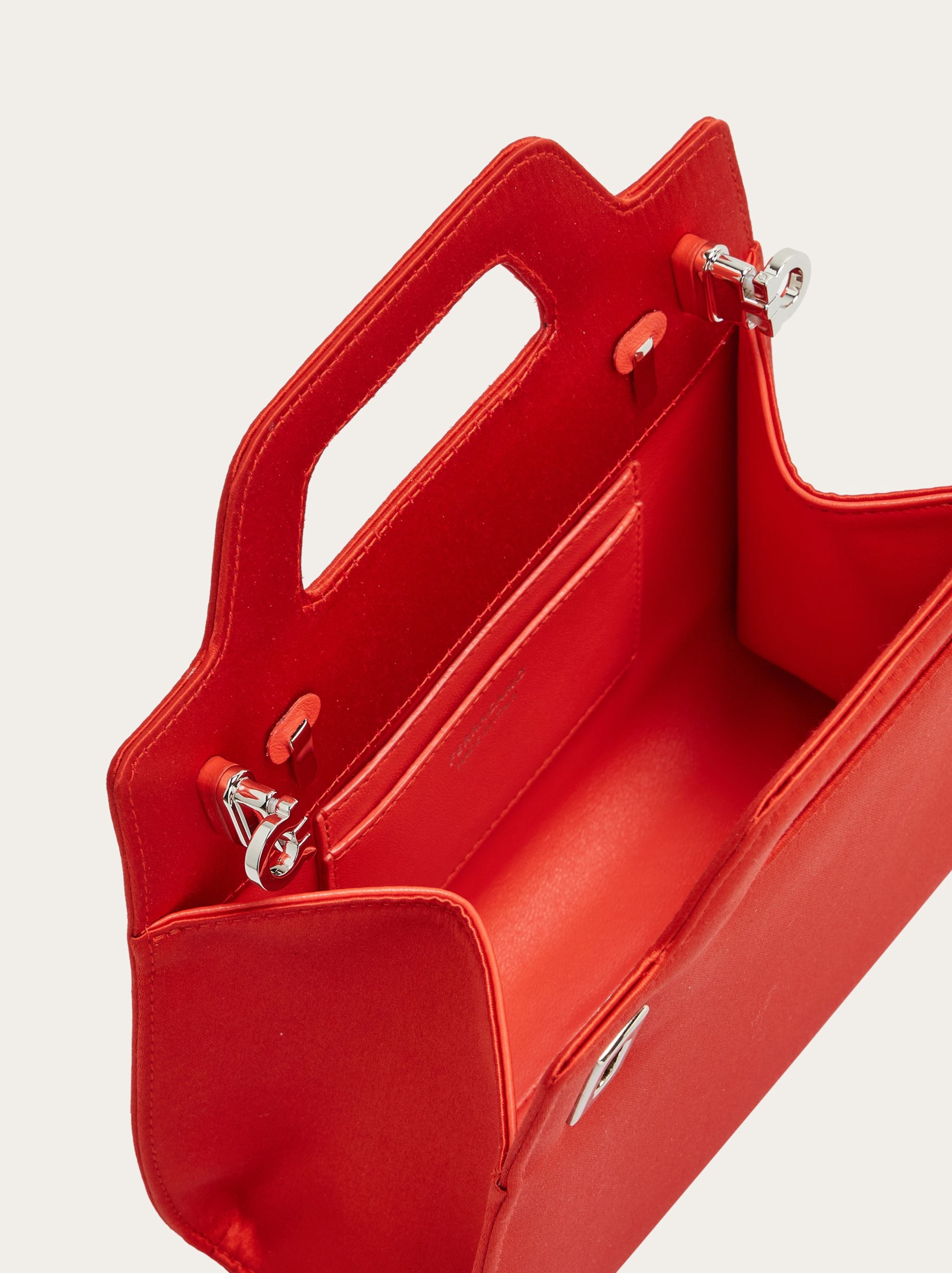 Wanda mini bag with nuanced detailing - 5