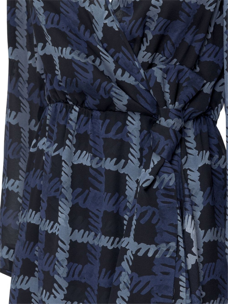 check-pattern dress 3