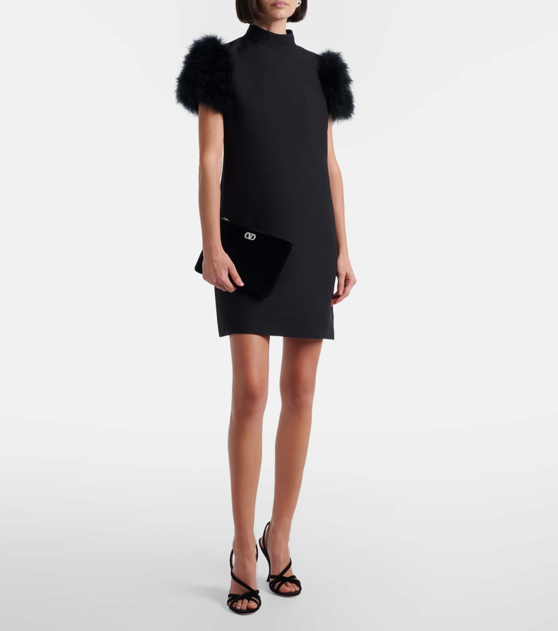 Valentino VLogo velvet pouch outlook