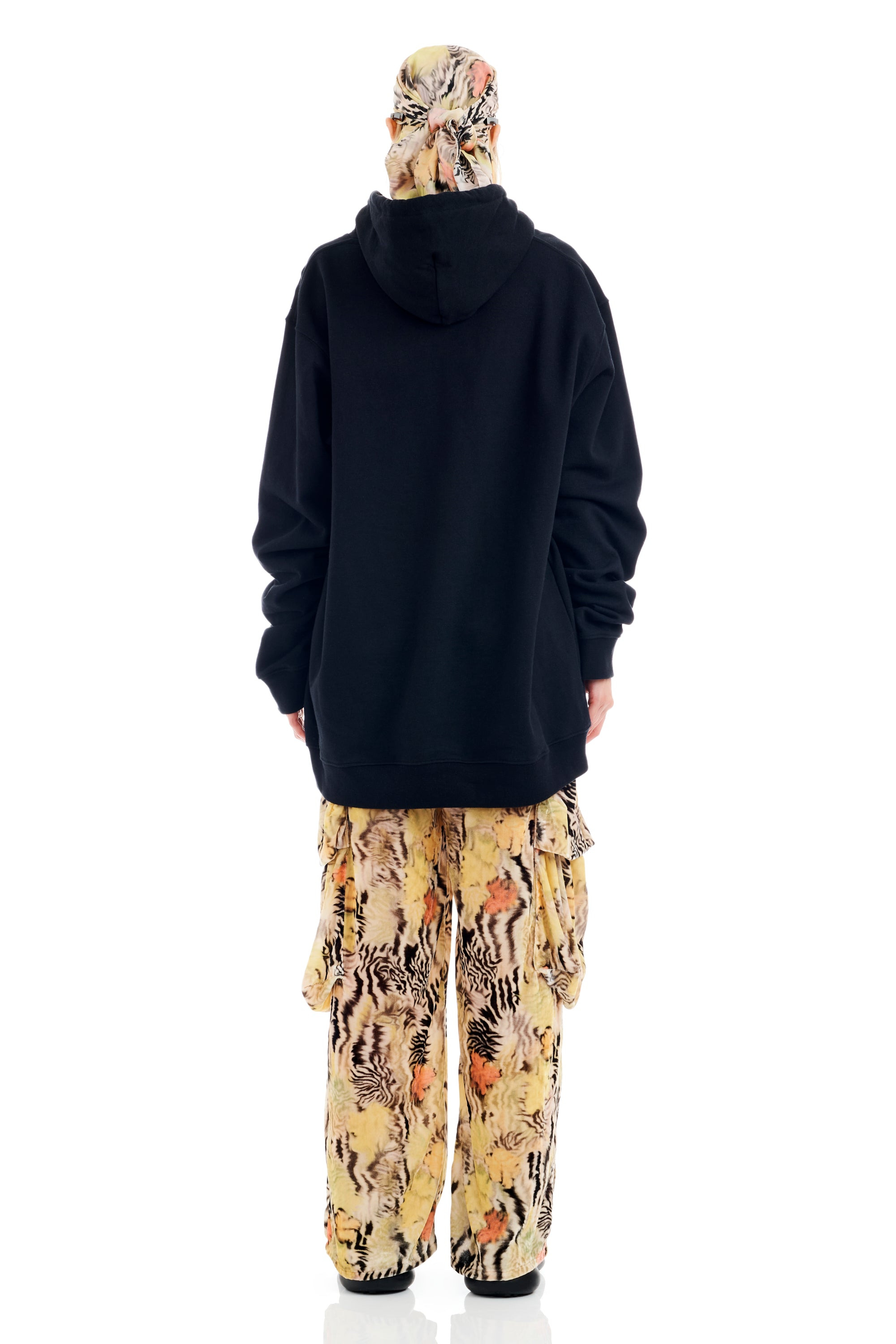 BLACK LANDSCAPE GRAPHIC HOODIE - 5