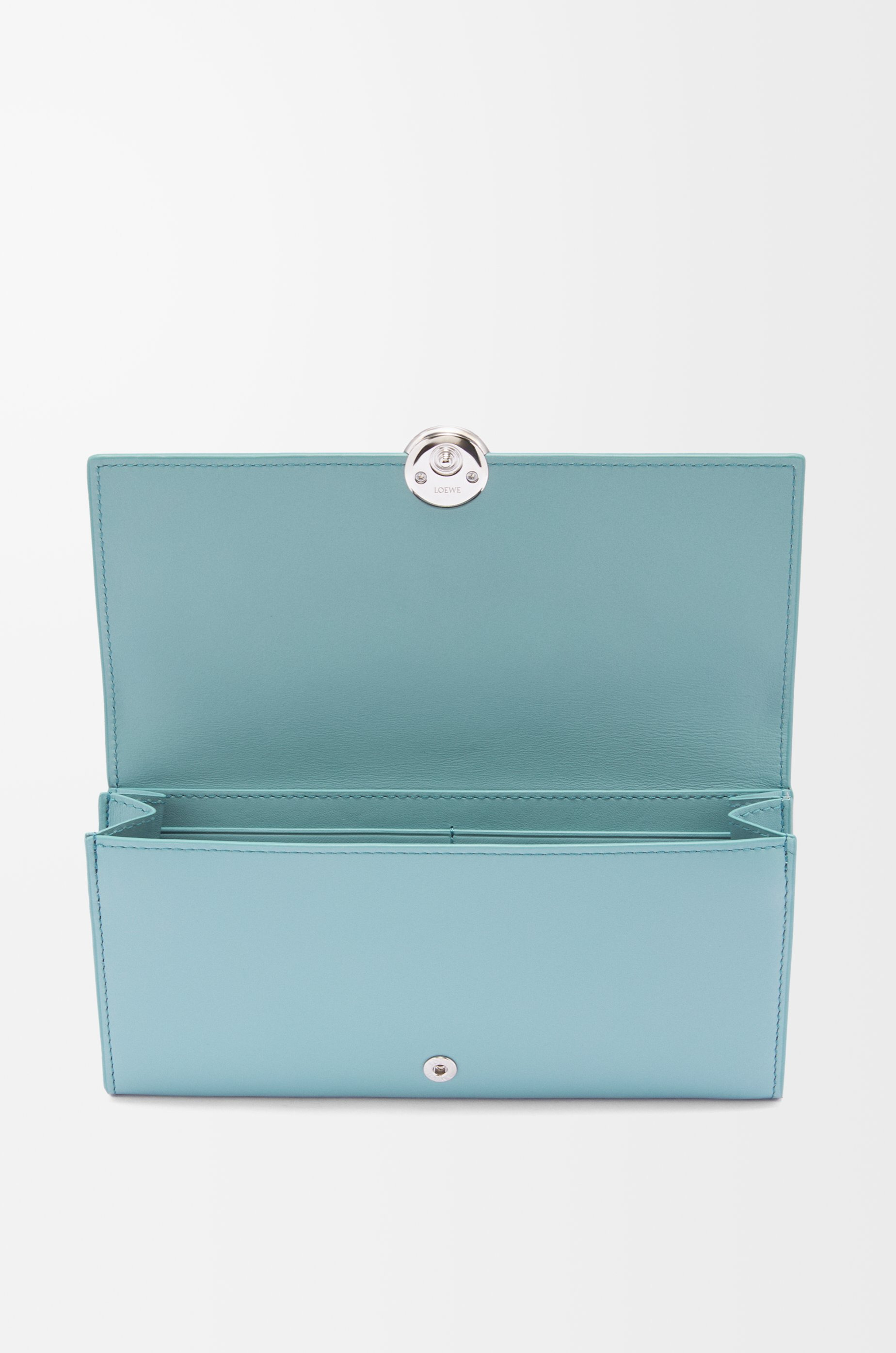 Pebble continental wallet in shiny nappa calfskin - 2