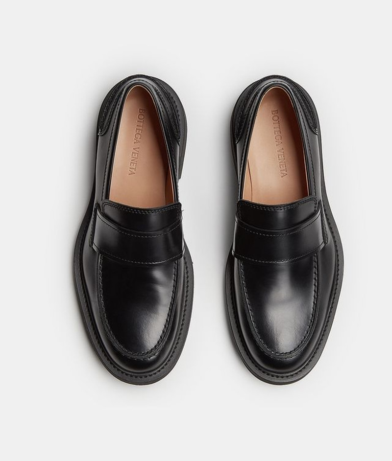 Bottega Veneta THE LEVEL outlook