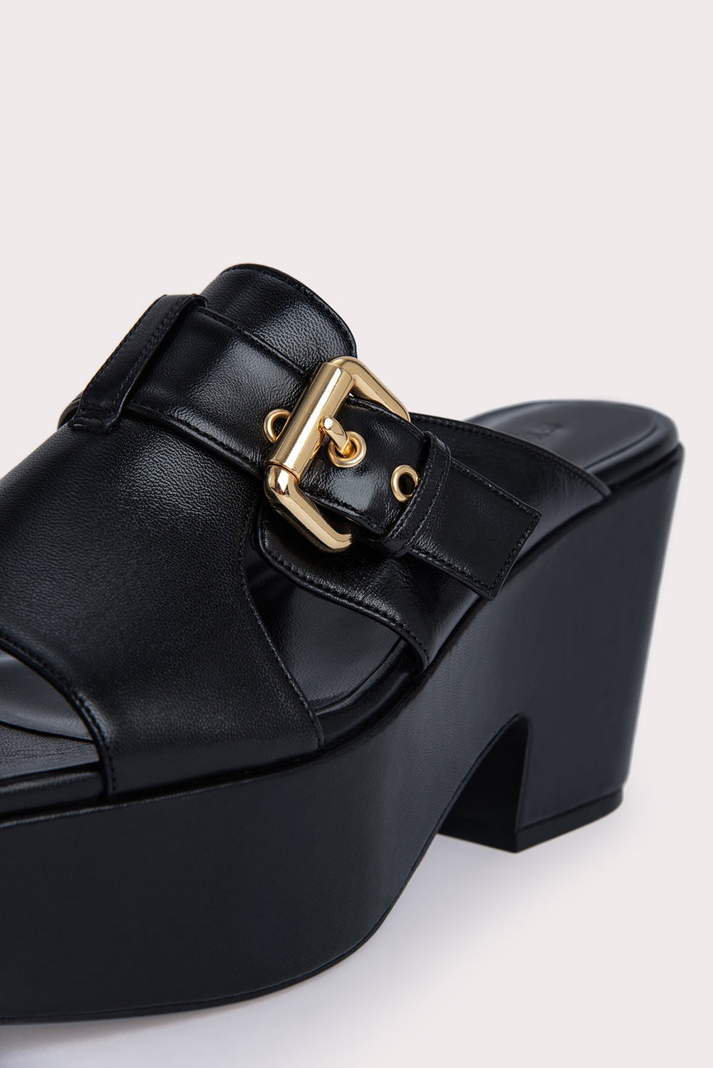 Lenka Black Gloss Leather - 5