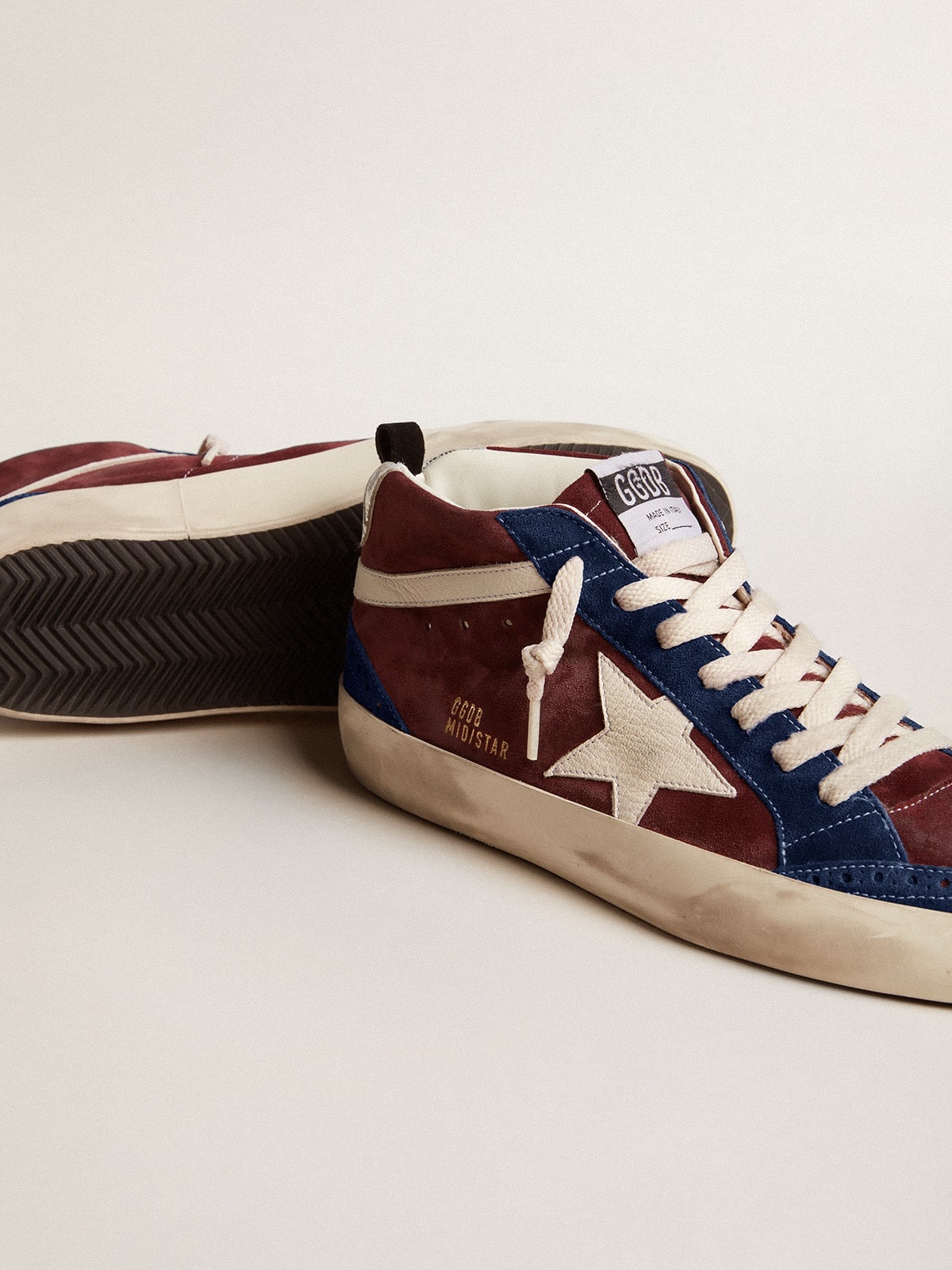 Mid Star in wine-red suede with white nappa star and flash - 3