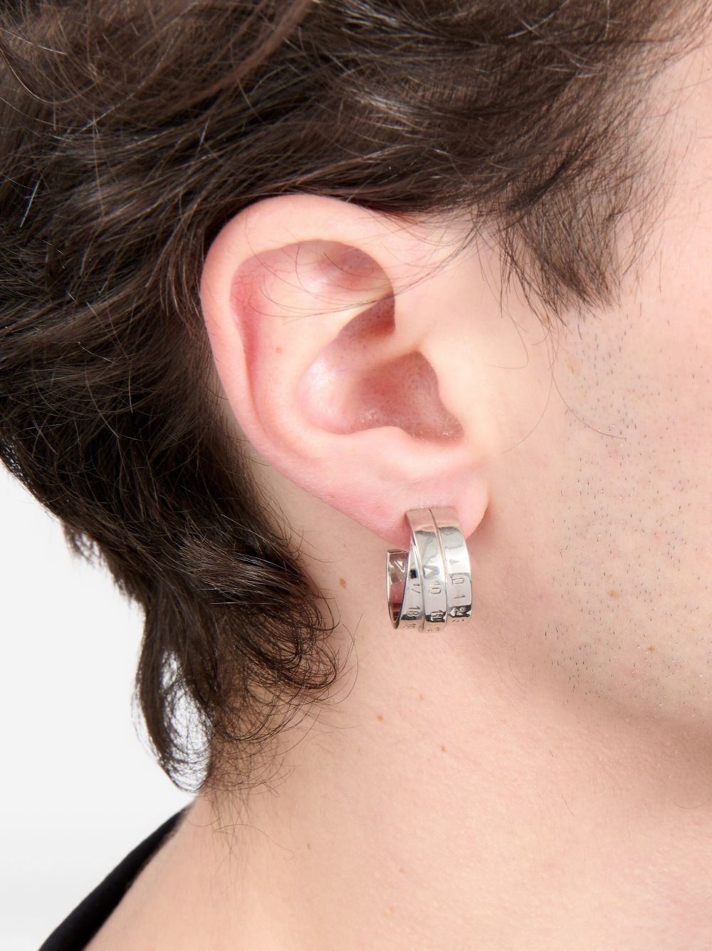 MM6 Maison Margiela logo earrings | REVERSIBLE