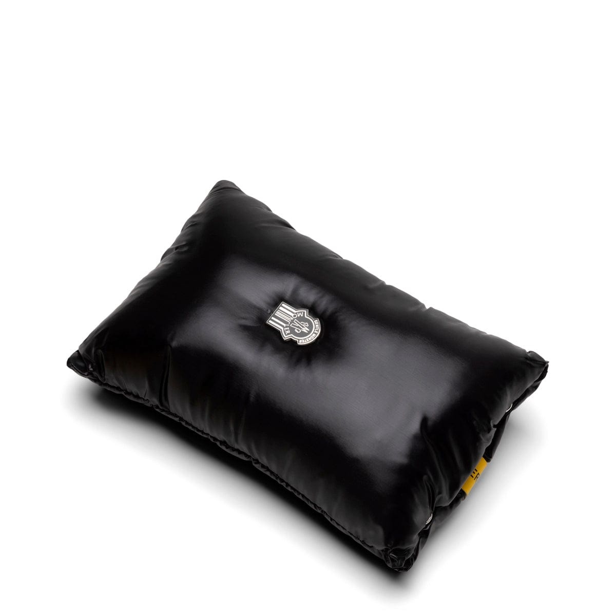 X MONCLER SWIPE-01 - 9
