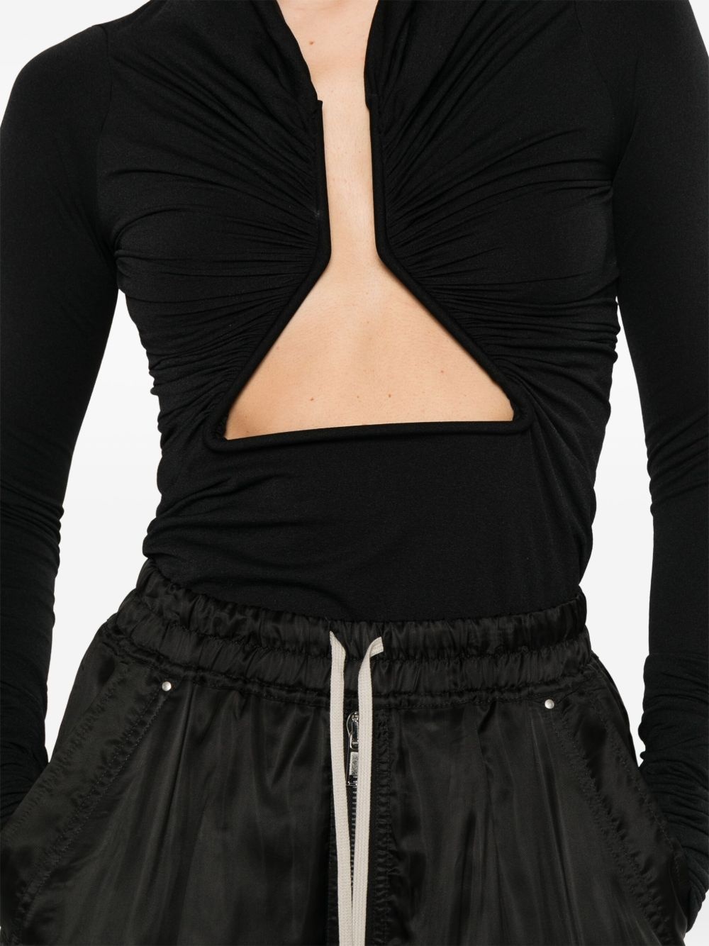 cut out-detail top - 5
