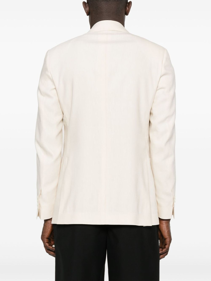 single-breasted blazer 4